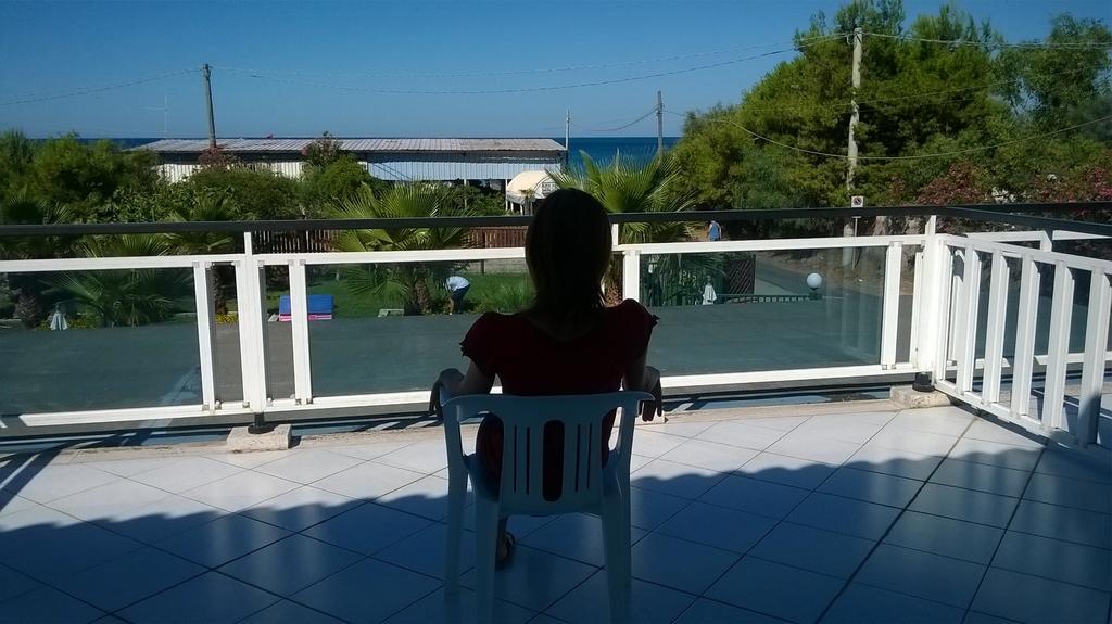 Baia Del Sole Ξενοδοχείο Πέστουμ Εξωτερικό φωτογραφία