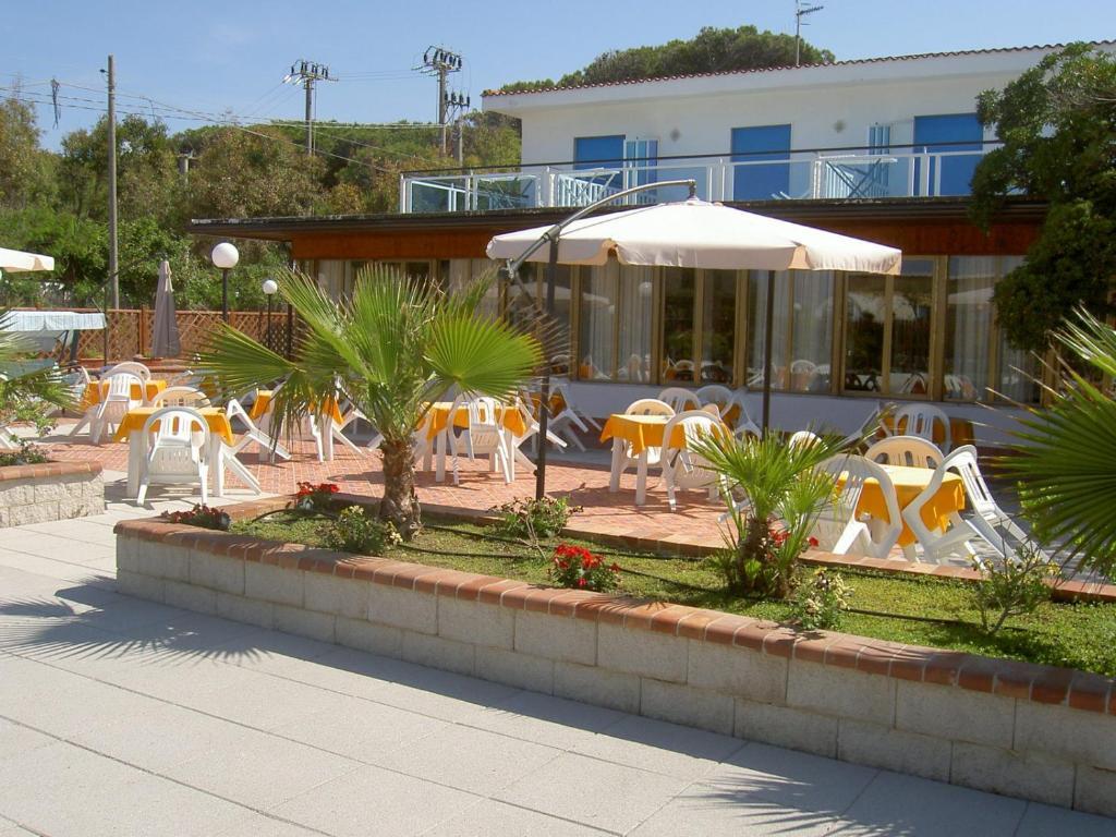 Baia Del Sole Ξενοδοχείο Πέστουμ Εξωτερικό φωτογραφία